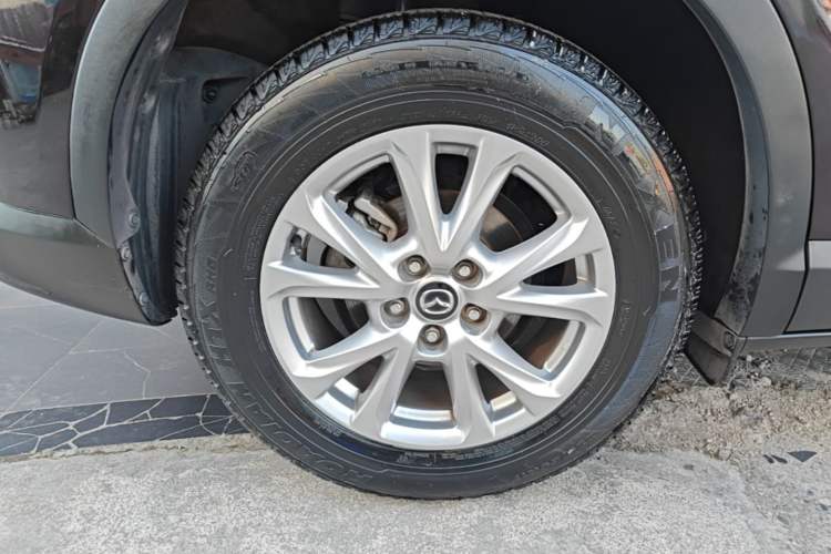 Used Mazda CX-4 2018 2.0L Automatic Two-Wheel Drive Blue Sky Dynamic Version China V Standard Exterior 5