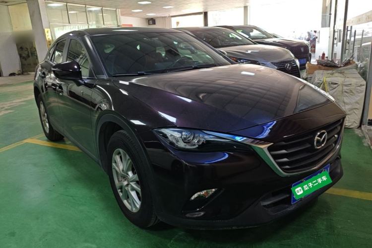 Used Mazda CX-4 2018 2.0L Automatic Two-Wheel Drive Blue Sky Dynamic Version China V Standard Front Right 45 Deg