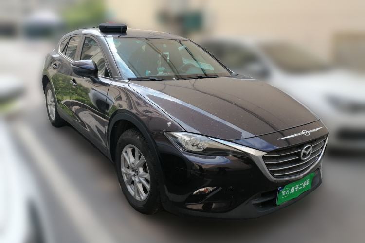 Used Mazda CX-4 2018 2.0L Automatic Two-Wheel Drive Blue Sky Exploration Version China V Standard Front Right 45 Deg