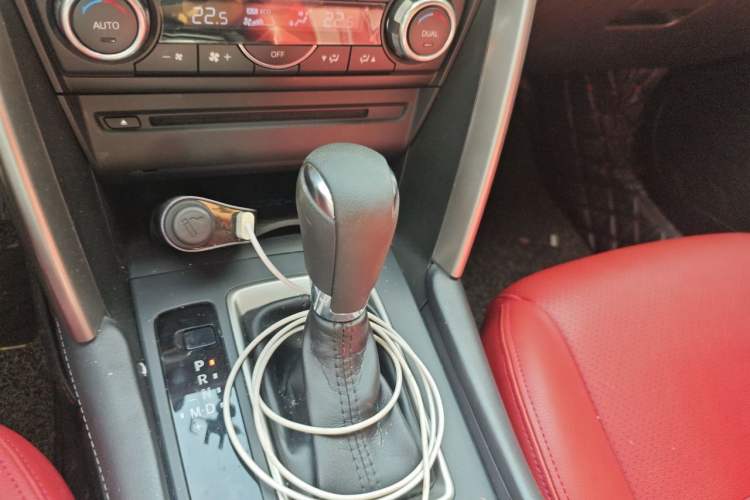 Used Mazda CX-4 2018 2.0L Automatic Two-Wheel Drive Blue Sky Exploration Version China V Standard Gear Lever
