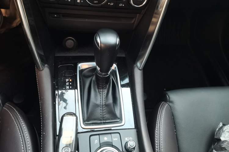 Used Mazda CX-4 2018 2.5L Automatic 4x4 Skyactiv GT Sport Edition China V Standard Gear Lever