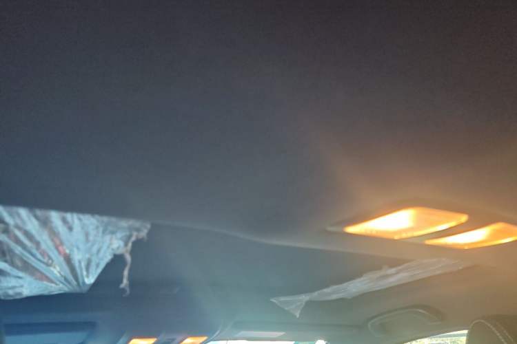 Used Mazda CX-4 2018 2.0L Automatic Two-Wheel Drive Blue Sky Dynamic Version China VI Standard Headliner