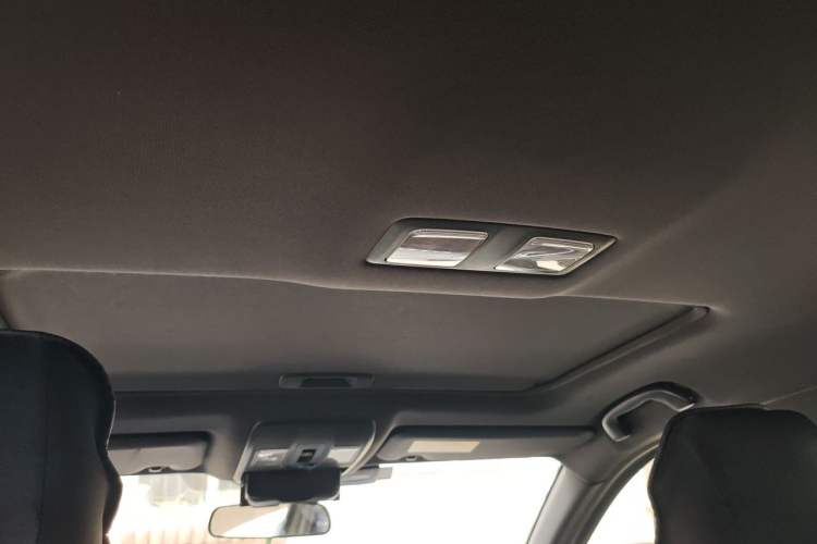 Used Mazda CX-4 2018 2.0L Automatic Two-Wheel Drive Blue Sky Dynamic Version China V Standard Headliner