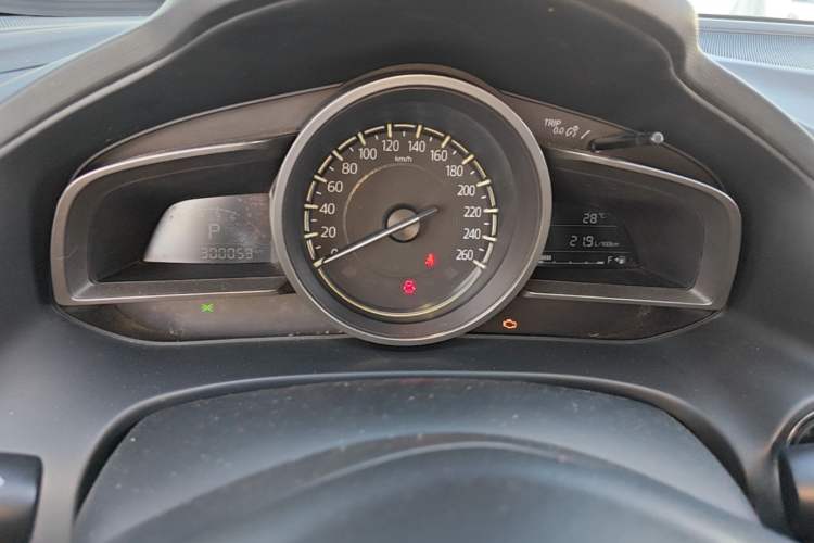 Used Mazda CX-4 2018 2.0L Automatic Two-Wheel Drive Blue Sky Dynamic Version China V Standard Instrument Cluster
