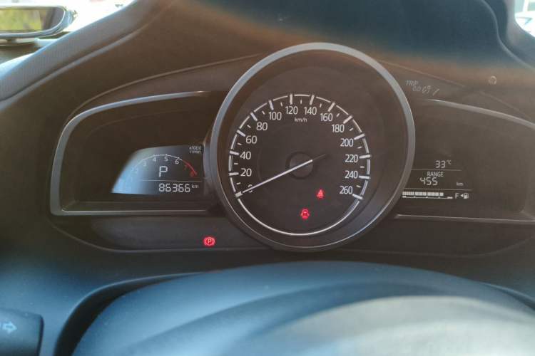 Used Mazda CX-4 2018 2.0L Automatic Two-Wheel Drive Blue Sky Dynamic Version China V Standard Instrument Cluster