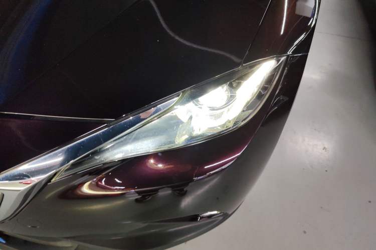 Used Mazda CX-4 2018 2.0L Automatic Two-Wheel Drive Blue Sky Luxury Edition Left Front Headlight