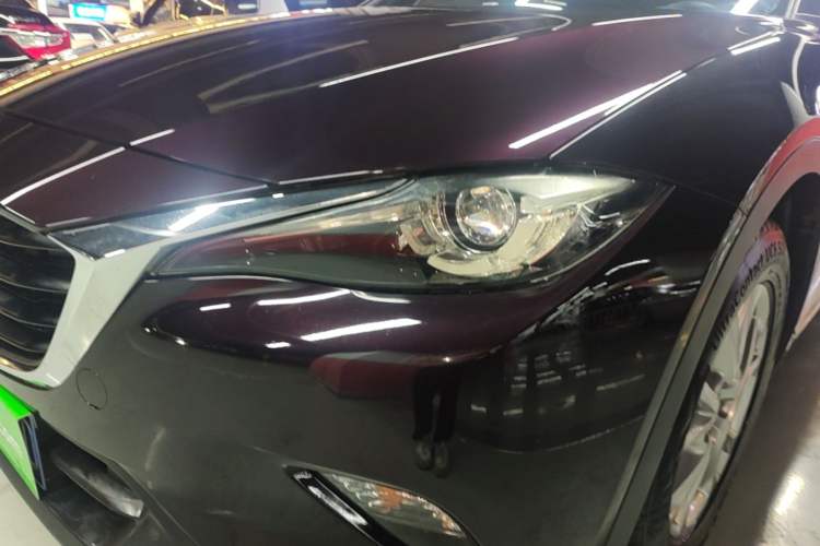 Used Mazda CX-4 2018 2.0L Automatic Two-Wheel Drive Blue Sky Dynamic Version China VI Standard Left Front Headlight
