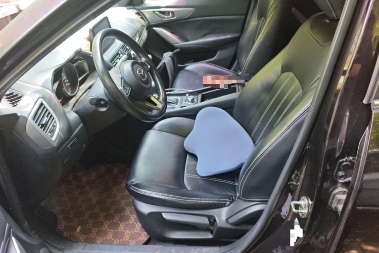 Used Mazda CX-4 2018 2.0L Automatic Two-Wheel Drive Blue Sky Dynamic Version China V Standard Left Front Seat
