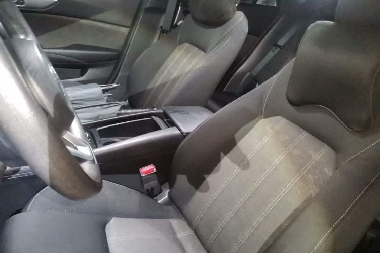 Used Mazda CX-4 2018 2.0L Automatic Two-Wheel Drive Blue Sky Dynamic Version China V Standard Left Front Seat