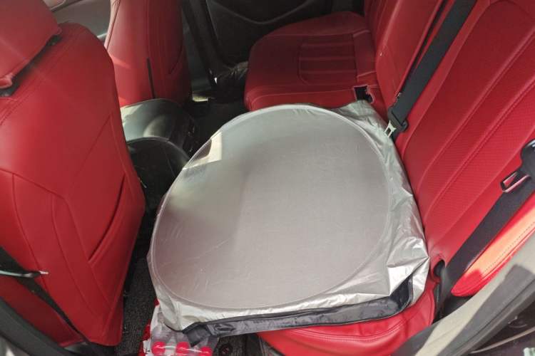 Used Mazda CX-4 2018 2.0L Automatic Two-Wheel Drive Blue Sky Exploration Version China V Standard Left Rear Seat