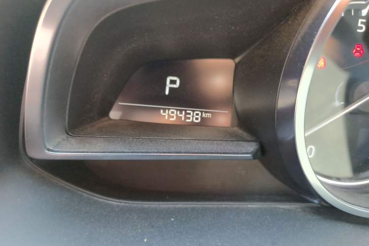 Used Mazda CX-4 2018 2.0L Automatic Two-Wheel Drive Blue Sky Leading Edition China V Standard Odometer Close Up