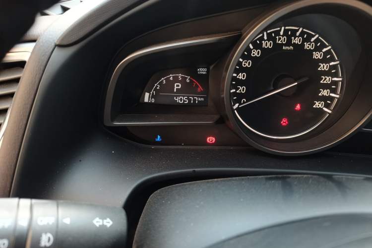 Used Mazda CX-4 2018 2.5L Automatic 4x4 Skyactiv GT Sport Edition China V Standard Odometer Close Up