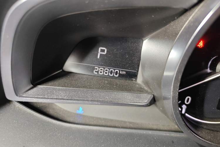 Used Mazda CX-4 2018 2.0L Automatic Two-Wheel Drive Blue Sky Leading Edition China V Standard Odometer Close Up