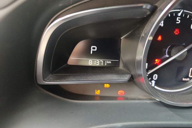 Used Mazda CX-4 2018 2.0L Automatic Two-Wheel Drive Blue Sky Leading Edition China V Standard Odometer Close Up