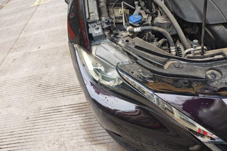 Used Mazda CX-4 2018 2.0L Manual Two-Wheel Drive Blue Sky Dynamic Edition China V Standard Right Front Headlight