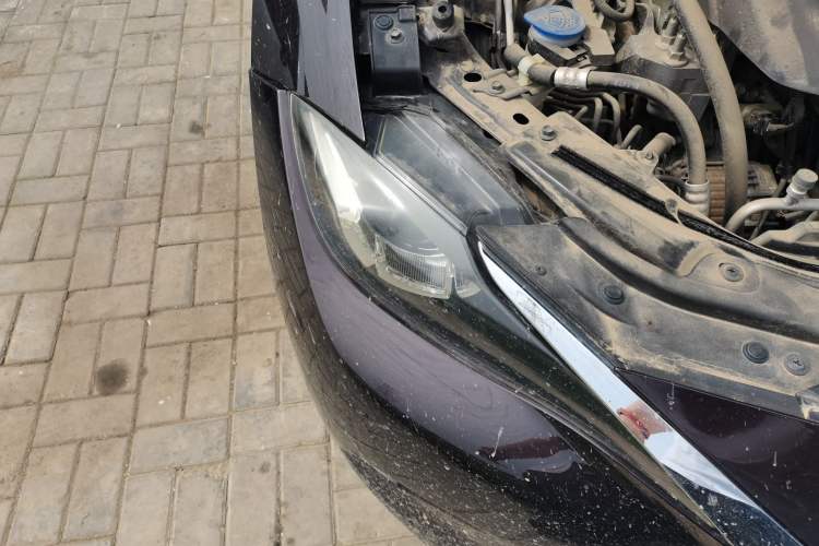 Used Mazda CX-4 2018 2.0L Automatic Two-Wheel Drive Blue Sky Dynamic Version China V Standard Right Front Headlight