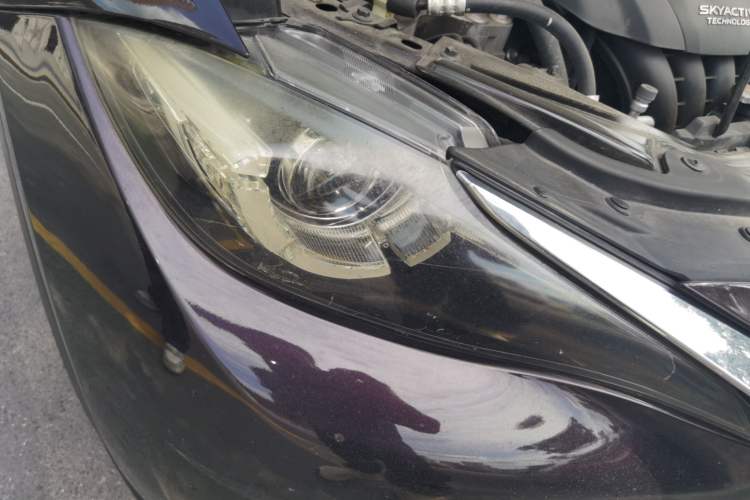 Used Mazda CX-4 2018 2.0L Automatic Two-Wheel Drive Blue Sky Exploration Version China V Standard Right Front Headlight
