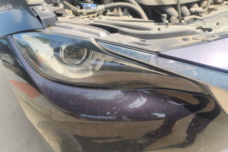 Used Mazda CX-4 2018 2.0L Automatic Two-Wheel Drive Blue Sky Dynamic Version China VI Standard Right Front Headlight