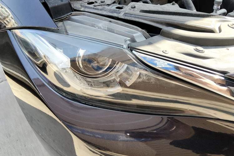 Used Mazda CX-4 2018 2.0L Automatic Two-Wheel Drive Blue Sky Dynamic Version China V Standard Right Front Headlight