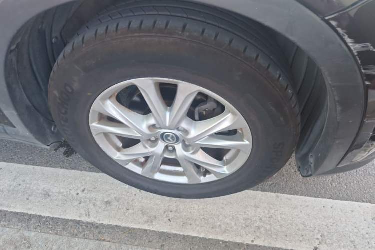 Used Mazda CX-4 2018 2.0L Automatic Two-Wheel Drive Blue Sky Dynamic Version China VI Standard Right Front Wheel Hub