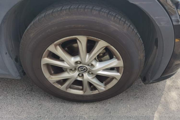 Used Mazda CX-4 2018 2.0L Automatic Two-Wheel Drive Blue Sky Exploration Version China V Standard Right Front Wheel Hub