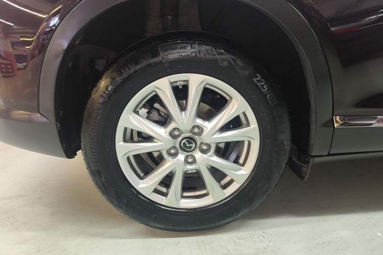 Used Mazda CX-4 2018 2.0L Automatic Two-Wheel Drive Blue Sky Dynamic Version China VI Standard Right Rear Wheel Hub