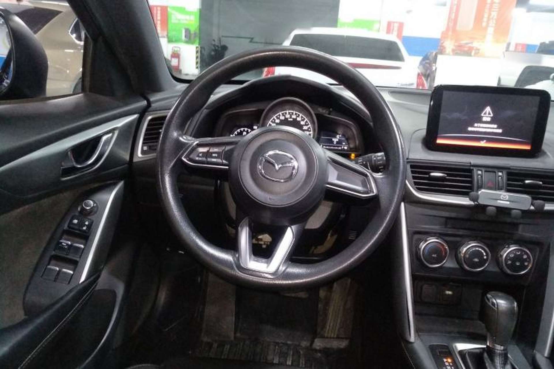 Used Mazda CX-4 2018 2.0L Automatic Two-Wheel Drive Blue Sky Dynamic Version China V Standard Steering Wheel