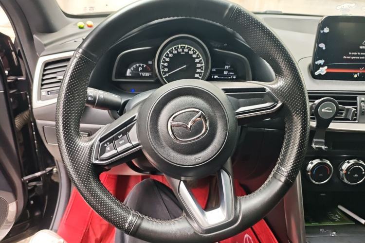Used Mazda CX-4 2018 2.0L Automatic Two-Wheel Drive Blue Sky Dynamic Version China V Standard Steering Wheel