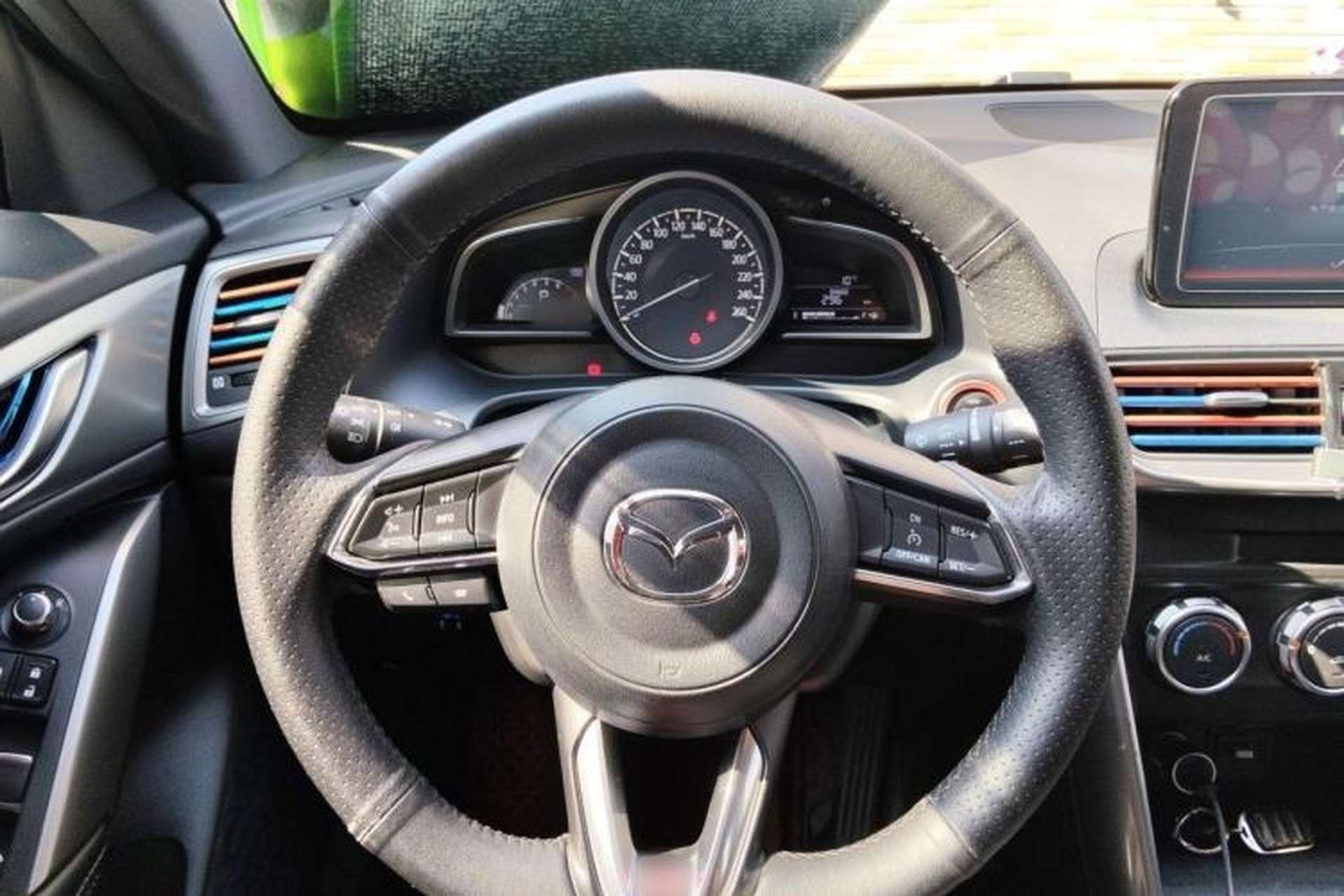 Used Mazda CX-4 2018 2.0L Automatic Two-Wheel Drive Blue Sky Dynamic Version China V Standard Steering Wheel