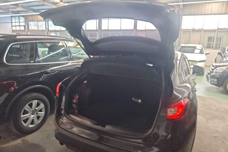 Used Mazda CX-4 2018 2.0L Automatic Two-Wheel Drive Blue Sky Dynamic Version China V Standard Trunk