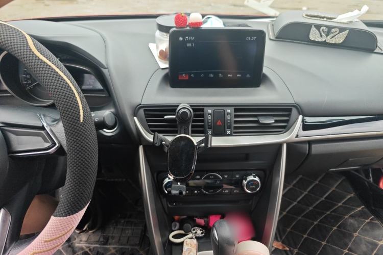 Used Mazda CX-4 2018 2.0L Automatic Two-Wheel Drive Blue Sky Exploration Version China V Standard Audio And AC Panel