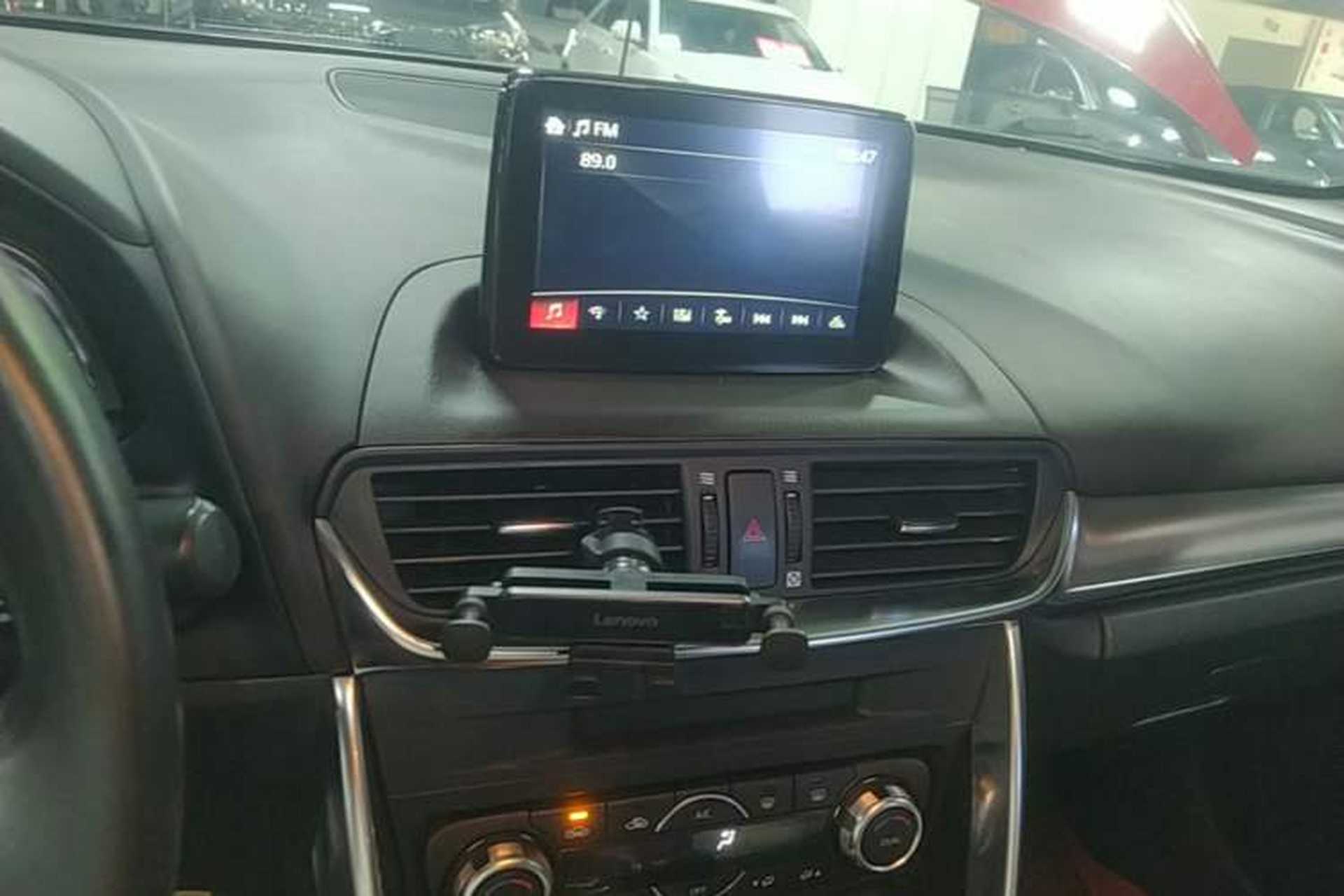 Used Mazda CX-4 2018 2.0L Automatic Two-Wheel Drive Blue Sky Premium Upgrade Version China VI Standard Audio And AC Panel