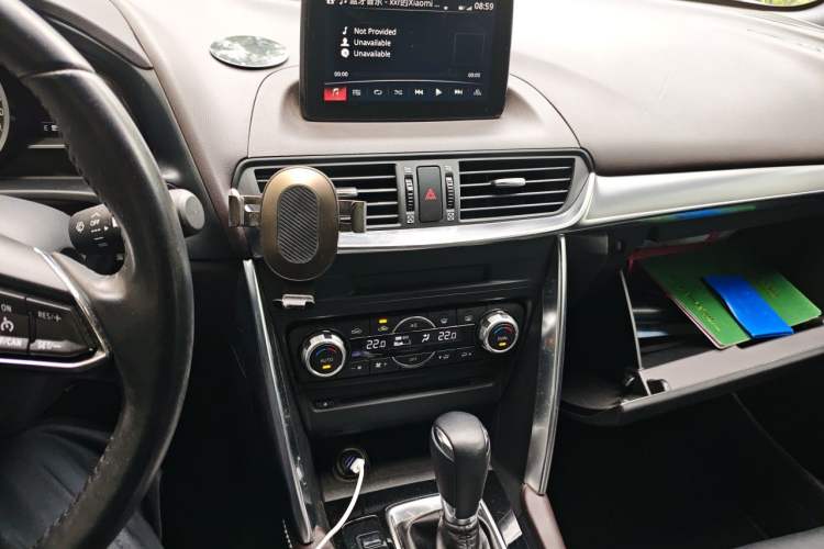 Used Mazda CX-4 2018 2.0L Automatic Two-Wheel Drive Blue Sky Luxury Edition Audio And AC Panel