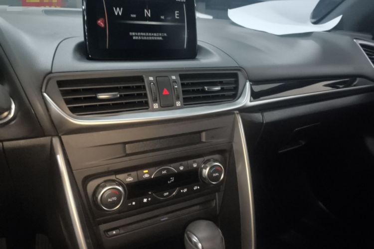 Used Mazda CX-4 2018 2.0L Automatic 2WD Blue Sky Exploration Edition China VI Standard Audio And AC Panel