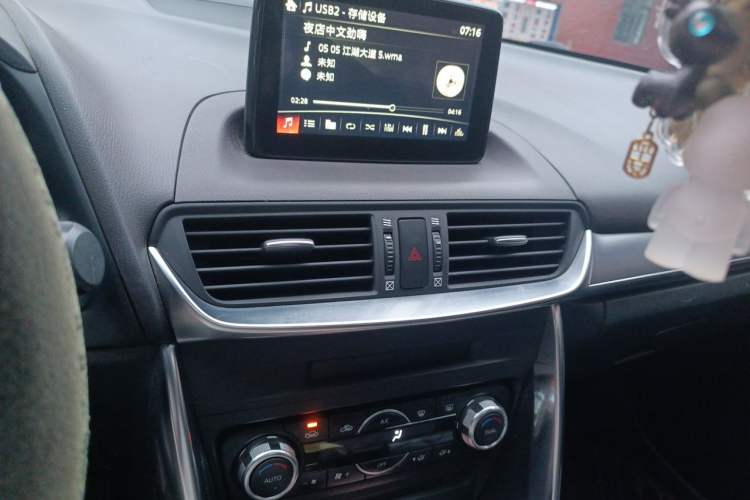 Used Mazda CX-4 2018 2.0L Automatic 2WD ZhiLing Tech Edition China V Standard Audio And AC Panel