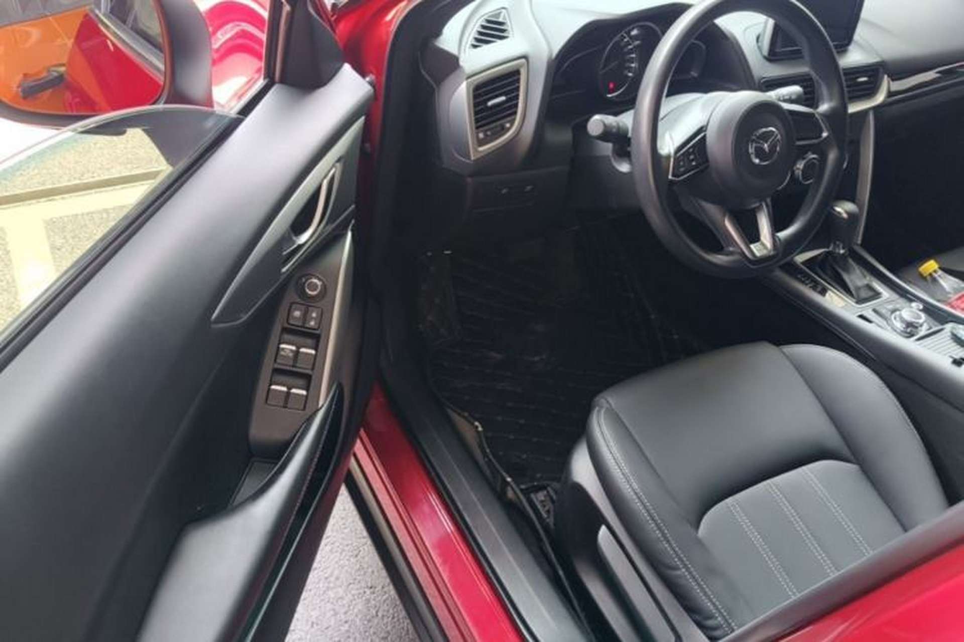 Used Mazda CX-4 2018 2.0L Automatic Two-Wheel Drive Blue Sky Dynamic Version China V Standard Driver Seat