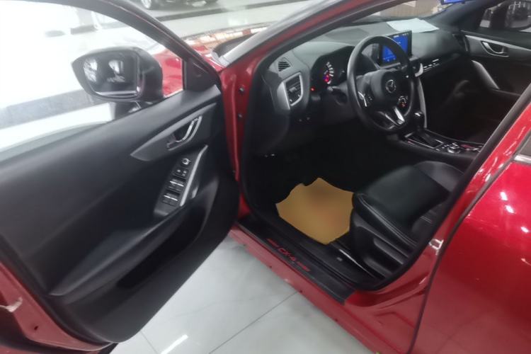 Used Mazda CX-4 2018 2.0L Automatic Two-Wheel Drive Blue Sky Dynamic Version China V Standard Driver Seat