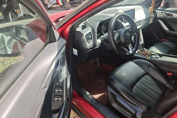 Used Mazda CX-4 2018 2.0L Automatic Two-Wheel Drive Blue Sky Dynamic Version China V Standard Driver Seat