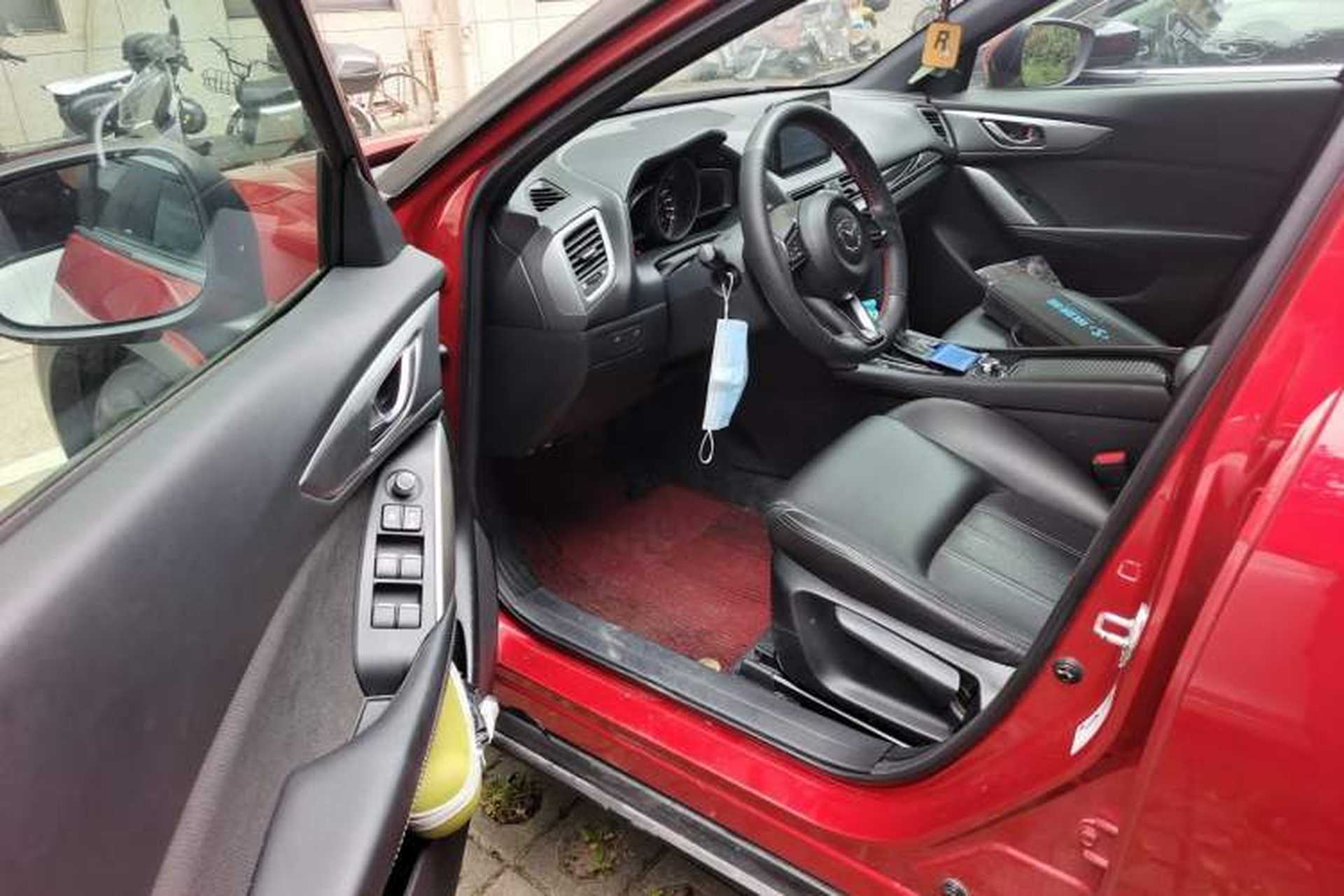 Used Mazda CX-4 2018 2.0L Automatic Two-Wheel Drive Blue Sky Dynamic Version China V Standard Driver Seat