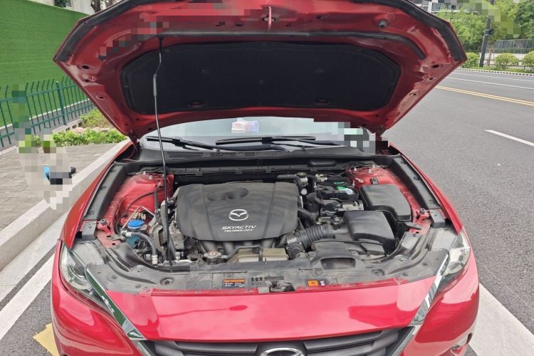 Used Mazda CX-4 2018 2.0L Automatic Two-Wheel Drive Blue Sky Dynamic Version China V Standard Engine Bay