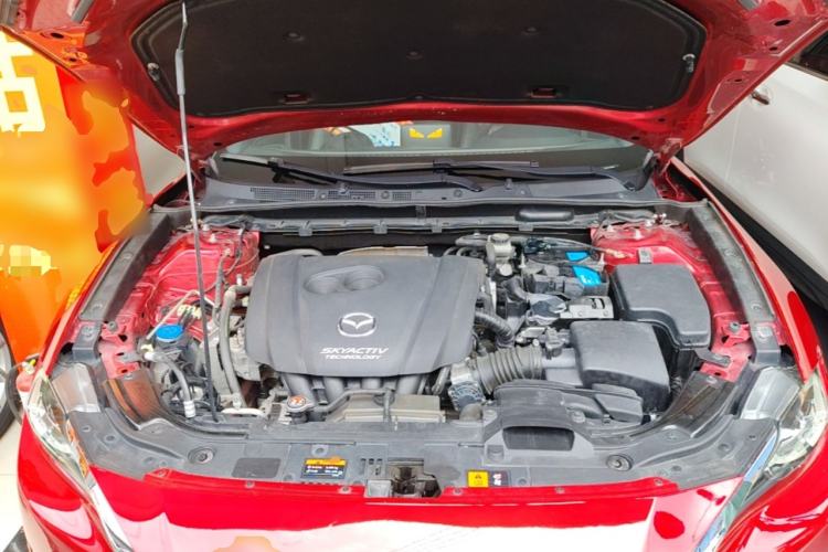 Used Mazda CX-4 2018 2.0L Automatic Two-Wheel Drive Blue Sky Exploration Version China V Standard Engine Bay