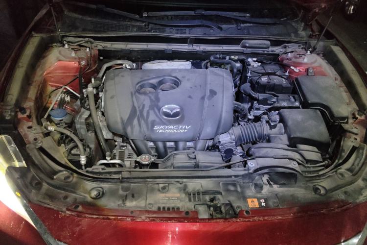 Used Mazda CX-4 2018 2.0L Automatic 2WD Blue Sky Exploration Edition China VI Standard Engine Bay
