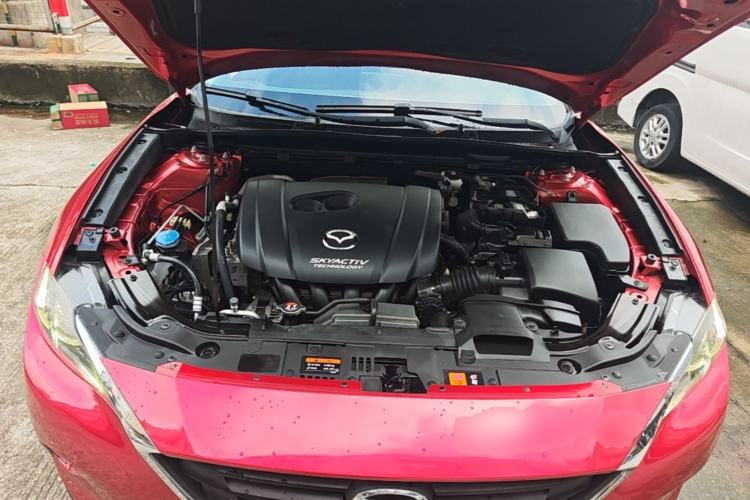 Used Mazda CX-4 2018 2.0L Automatic Two-Wheel Drive Blue Sky Exploration Version China V Standard Engine Bay