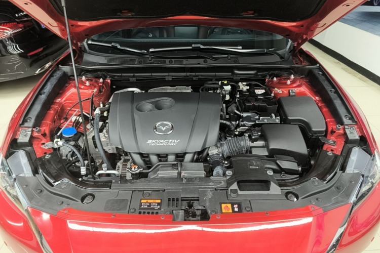 Used Mazda CX-4 2018 2.0L Automatic Two-Wheel Drive Blue Sky Exploration Version China V Standard Engine Bay
