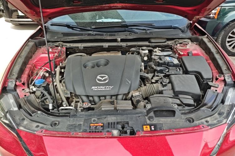 Used Mazda CX-4 2018 2.0L Automatic Two-Wheel Drive Blue Sky Dynamic Version China V Standard Engine Bay