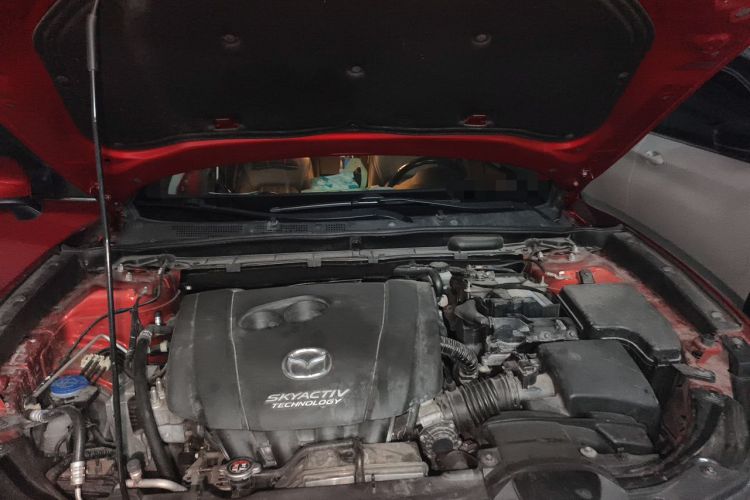 Used Mazda CX-4 2018 2.0L Automatic Two-Wheel Drive Blue Sky Exploration Version China V Standard Engine Bay