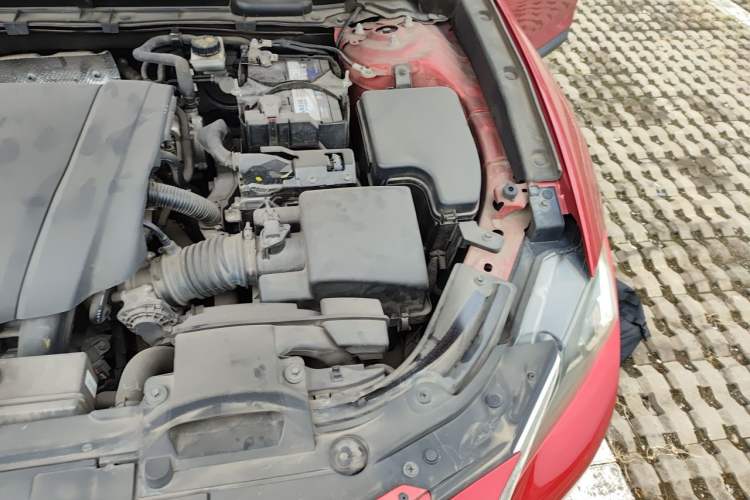 Used Mazda CX-4 2018 2.0L Automatic Two-Wheel Drive Blue Sky Luxury Edition Engine Bay Left