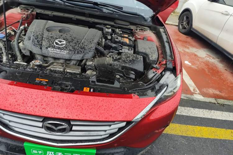 Used Mazda CX-4 2018 2.0L Automatic Two-Wheel Drive Blue Sky Premium Upgrade Version China V Standard Engine Bay Left