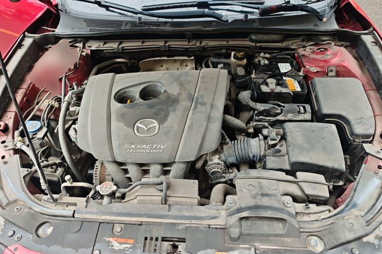 Used Mazda CX-4 2018 2.0L Automatic Two-Wheel Drive Blue Sky Dynamic Version China V Standard Engine Bay