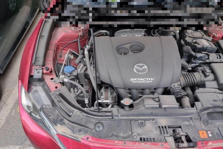 Used Mazda CX-4 2018 2.0L Automatic Two-Wheel Drive Blue Sky Dynamic Version China V Standard Engine Bay Right